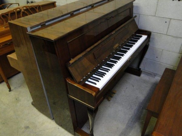 calisia upright used piano