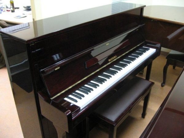 suzuki new piano