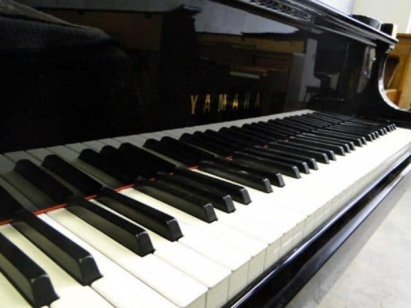 used g3 yamaha piano toronto