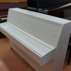 used small kawai upright piano