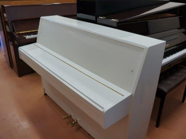 used small kawai upright piano