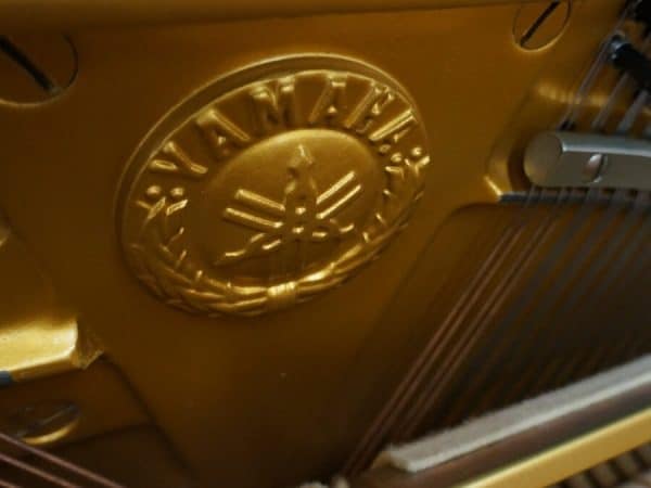 used yamaha upright piano